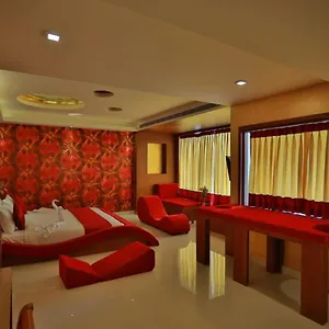 https://cherai-beach-resort.kerala-hotels.net