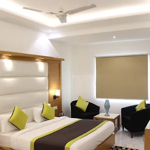 https://airport-hotel-aero-star.hotelsdelhi.org